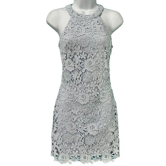 Lulu's Dresses & Skirts - Lulus Light Grey Crochet Lace Mini Shift Sheath Sleeveless Dress sz XS Love Poem
